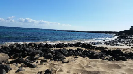 Una patera neumática con 37 inmigrantes magrebíes llega por sus propios medios a Lanzarote - septiembre 2024