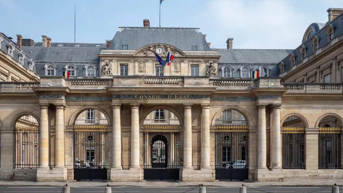 Un argelino que violó a una menor en Francia ha evitado ser deportado a su país al declarar que «se siente mujer»