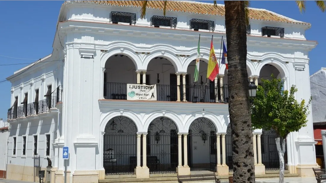 El Ayuntamiento de Almonte (Huelva) lanza un censo para controlar «casas pateras» y empadronamientos masivos