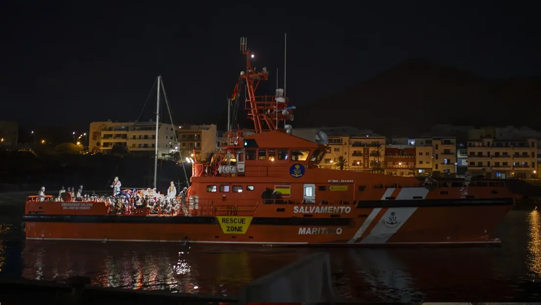 Llega a Gran Canaria un cayuco 85 inmigrantes y Canarias suma 2.190 inmigrantes llegados en 34 embarcaciones desde el Día de Navidad