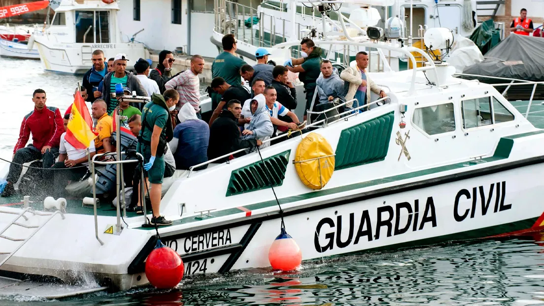Dos pateras con 44 inmigrantes han llegado este lunes a Baleares y el domingo llegaron ocho pateras con 131 inmigrantes