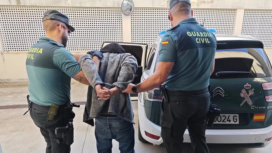 Detenido un magrebí tras ser sorprendido con una mochila llena de medicinas en un centro de salud en Mallorca
