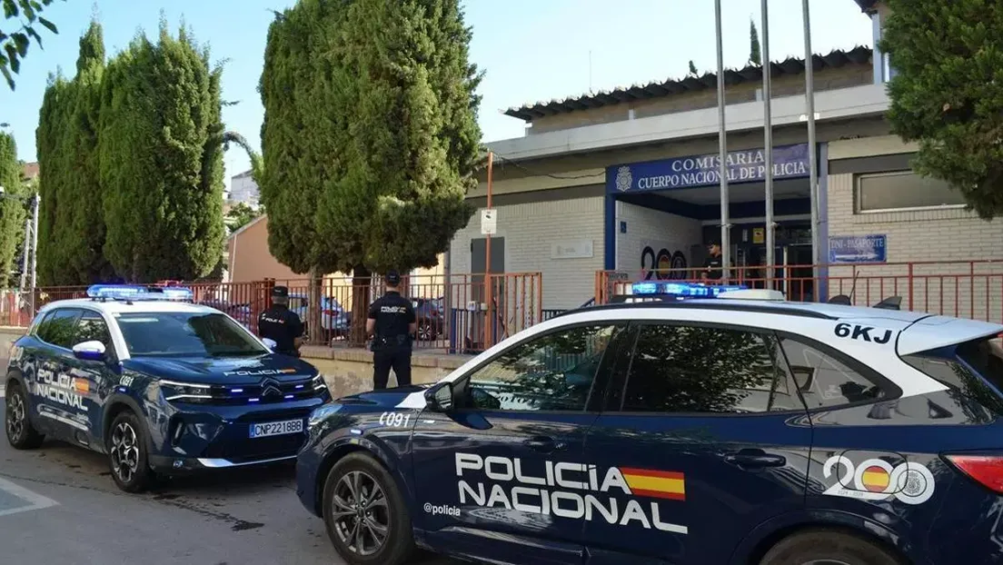 Arrestado en Murcia un aparcacoches argelino con 27 antecedentes por amenazar con una botella de cristal rota a una mujer