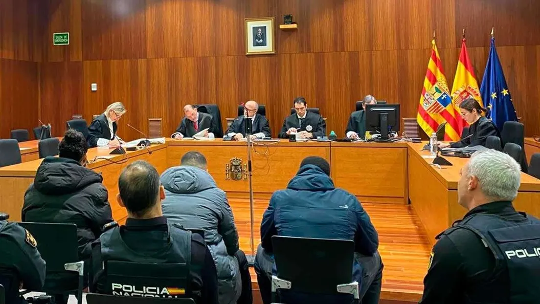 Prisión para tres individuos de origen magrebí y africano tras la incautación de 2.000 kilos de hachís y un fusil Kalashnikov en Zaragoza