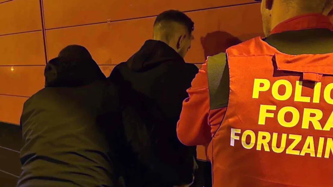 Un inmigrante marroquí roba un abrigo en Pamplona al creer que contenía un premio de 2.100 euros en efectivo