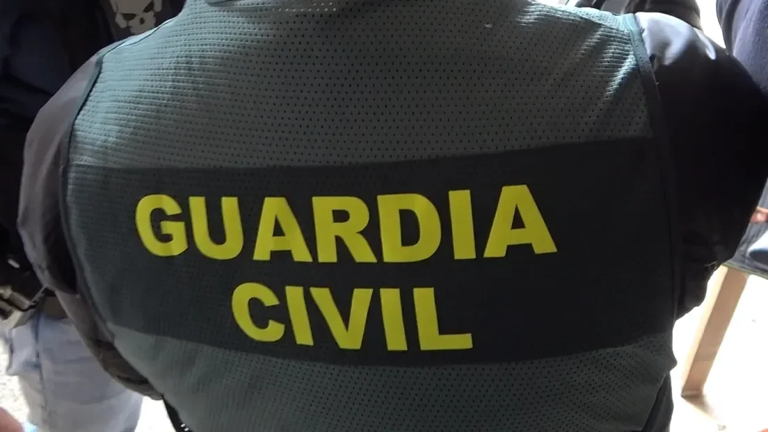Un magrebí agrede a un vecino de Silleda (Pontevedra) por negarse a darle dinero y regresa una hora después con un cuchillo para apuñalarlo