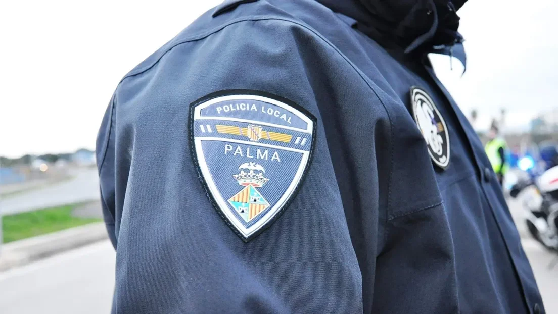 Detenido un menor argelino por robarle el móvil a una mujer en el parque de las Estaciones de Palma de Mallorca