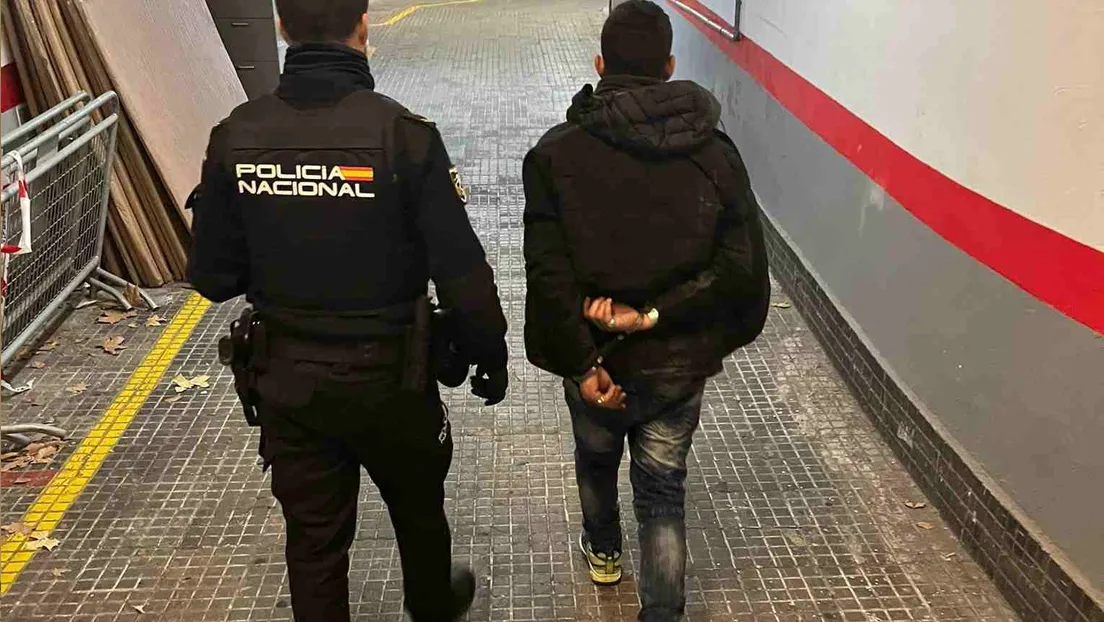Detenido un argelino por robar en 12 vehículos en una sola noche en La Bonanova (Palma de Mallorca)