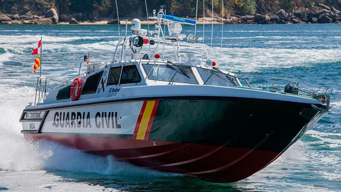 Llega una patera con 42 inmigrantes argelinos a Calabardina (Águilas) y los trasladan al CATE de Cartagena