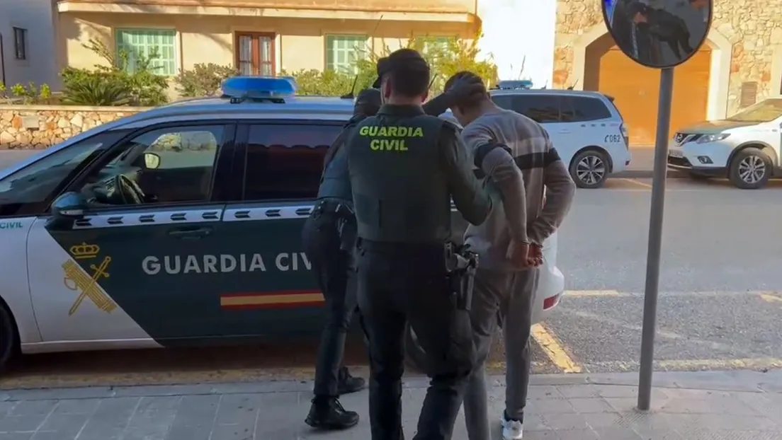 Un inmigrante magrebí intentó asesinar a un hombre estrangulándolo durante un robo en la Colonia de Sant Jordi (Mallorca)