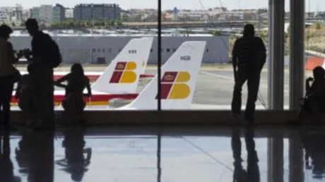 Detenido un mauritano en Alicante por vender su pasaporte a un saharaui para entrar ilegalmente en España desde Barajas (Madrid) - enero 2025