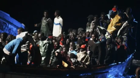 Llega a El Hierro un segundo cayuco con 41 inmigrantes mientras Salvamento Marítimo está buscando una tercera embarcación - marzo 2025