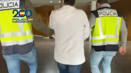 Arrestados dos marroquíes y un español por asaltar 12 establecimientos y robar bienes de más de 120.000 € - febrero 2025