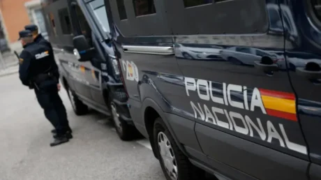 La Policía Nacional detiene un marroquí y a dos españoles por robar con una pistola en un salón de juegos de Motril (Granada) - marzo 2025