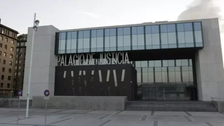 Condenan a dos años de prisión a un palestino por abusar sexualmente de una menor de 16 años en Gijón - febrero 2025
