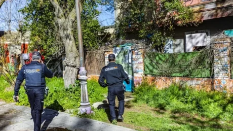 Dos intervenciones de la Policía Nacional en un día por un incendio y peleas entre españoles y marroquíes en una casa okupa en Ciudad Real - febrero 2025
