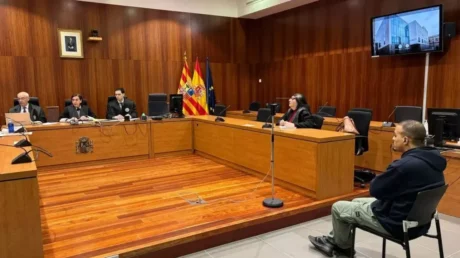 Solicitan 14 años de prisión para un marroquí por retener y violar en Zaragoza a una compatriota embarazada que conoció en TikTok - marzo 2025