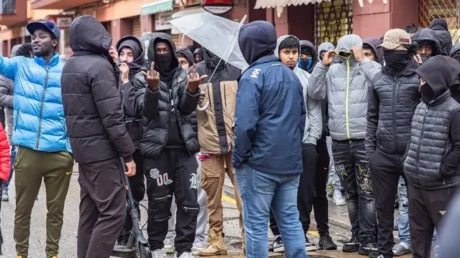 VOX ha presentado una denuncia contra el imán que provocó los violentos disturbios islamistas en Salt (Gerona) - marzo 2025