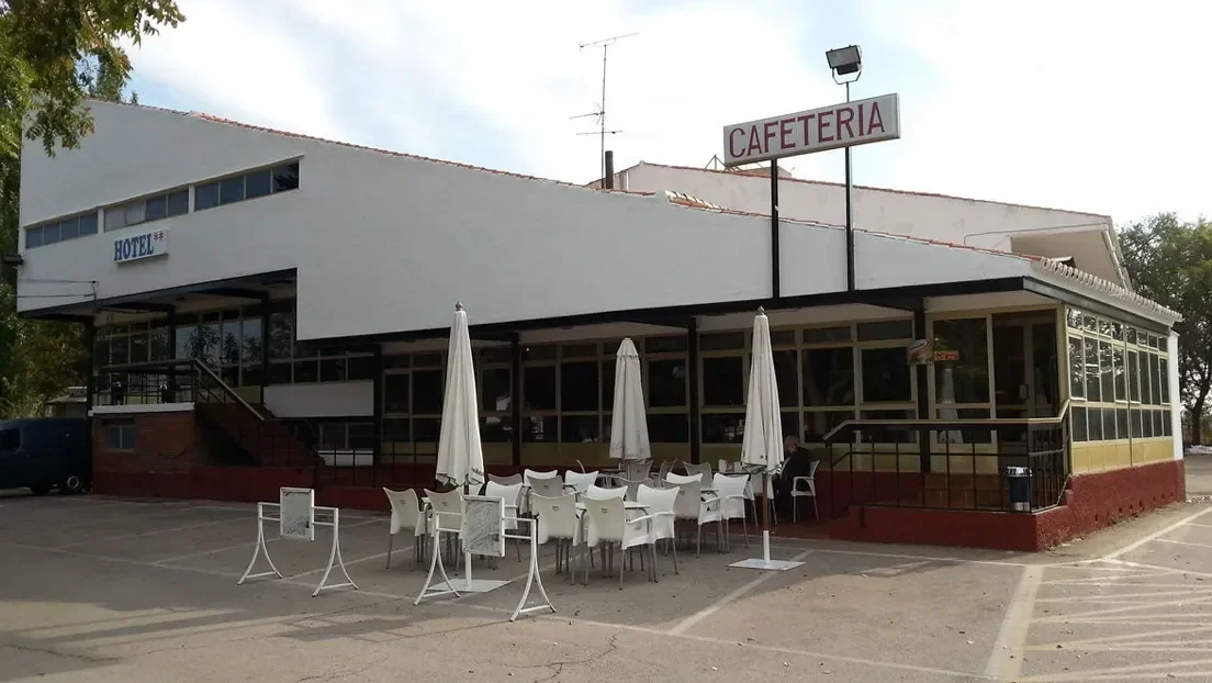 Ciudad Real descarta alojar a 116 inmigrantes en el hotel de Manzanares tras intensas polémicas