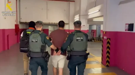 Detenidos tres libaneses de una célula yihadista en Barcelona vinculada al envío de más de 1.000 drones kamikaze a Hezbolá - abril 2025