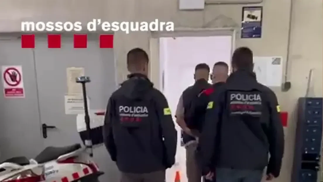Detenido un marroquí en el aeropuerto de Barcelona por intentar viajar a Palestina para unirse al grupo terrorista de Hamás