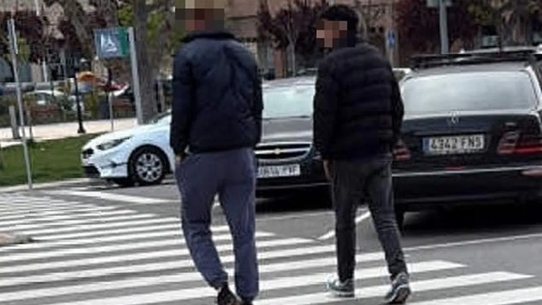 Detenido un inmigrante ilegal marroquí por robar en un vehículo y darse a la fuga tras darle un empujón a un policía en Granada