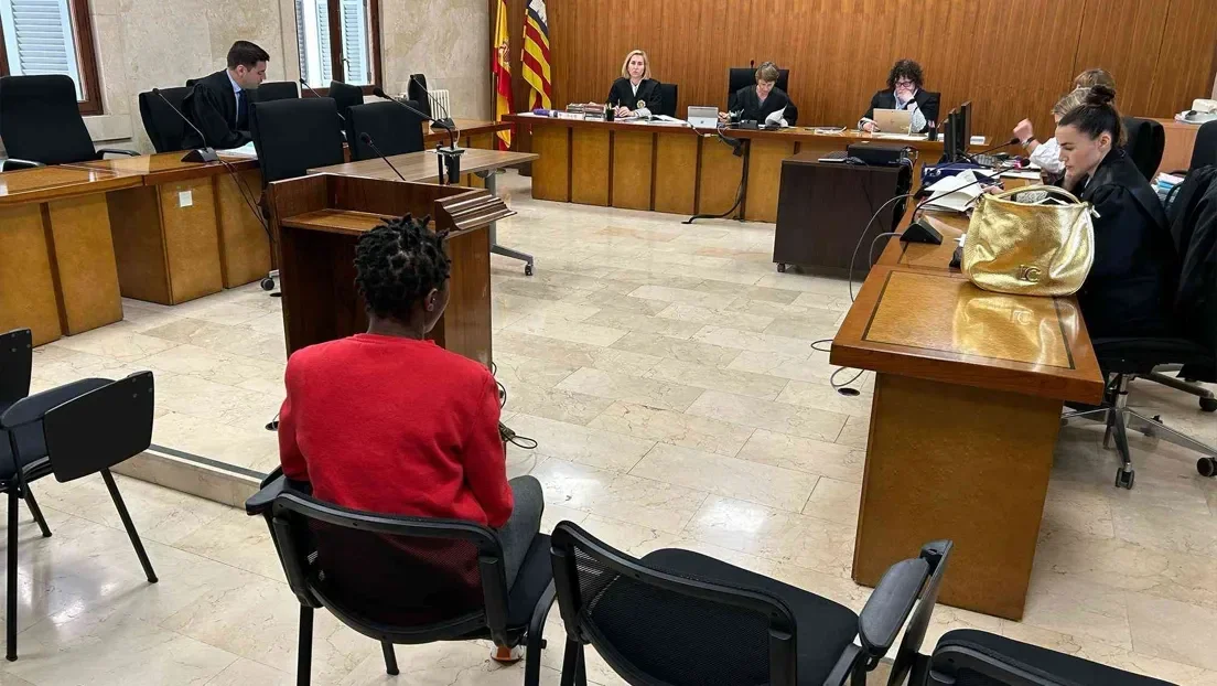 Cuatro años de prisión para una prostituta nigeriana por apuñalar a otras dos prostitutas con una navaja en El Arenal (Mallorca)