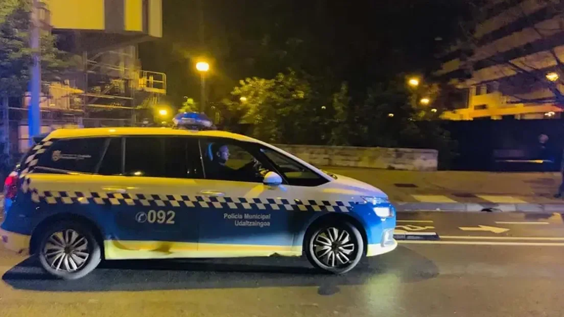Un menor marroquí y otro de 21 años detenidos en Pamplona tras agredir a dos jóvenes para robarles los móviles