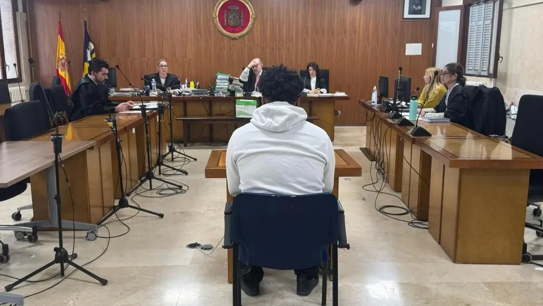Tres años de prisión para un inmigrante ilegal argelino que abusó en repetidas ocasiones de una niña de 11 años en la casa donde fue acogido