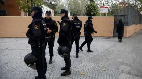 Alarma en el centro de menas de Hortaleza (Madrid): La violencia y las armas improvisadas aumentan el riesgo de los trabajadores - abril 2025