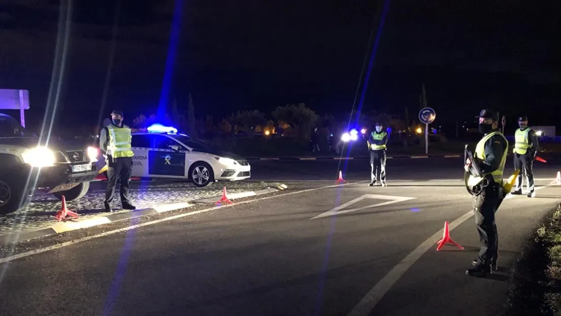 Dejan en libertad a un magrebí que hirió a dos guardias civiles tras intentar atropellarlos en Mijas (Málaga)
