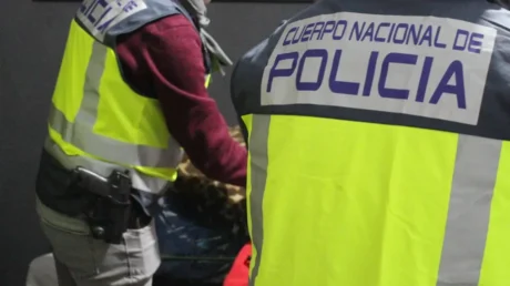 Arrestado un pakistaní por albergar en un piso de Valencia hasta 40 inmigrantes pakistaníes e indios por 100 euros cada uno - abril 2025