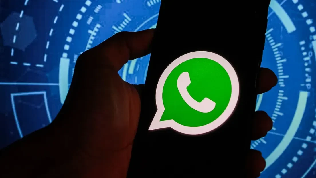 Un senegalés estafó casi 2.000 euros a una mujer en Orense haciéndose pasar por su hija en apuros mediante un mensaje de WhatsApp