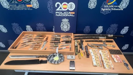 Desarticulada una red criminal en Alicante dedicada al tráfico de inmigrantes y drogas desde Argelia - mayo 2025
