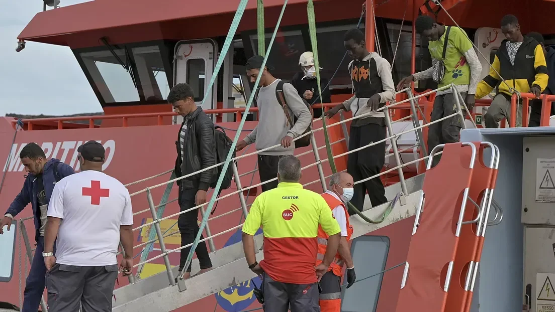 Se dispara la población por la inmigración: por cada nuevo español llegan cinco «extranjeros», según datos del INE