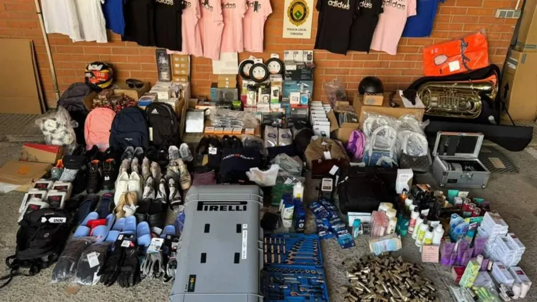 Roban una maleta de Pirelli de 10.000 euros y la localizan por el GPS en un trastero repleto de objetos robados alquilado por un magrebí