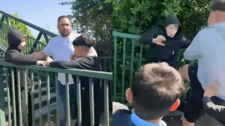 Inmigrante musulmán sujeta a niño británico para ser golpeado por grupo de niños musulmanes en Newport (Reino Unido) - mayo 2025
