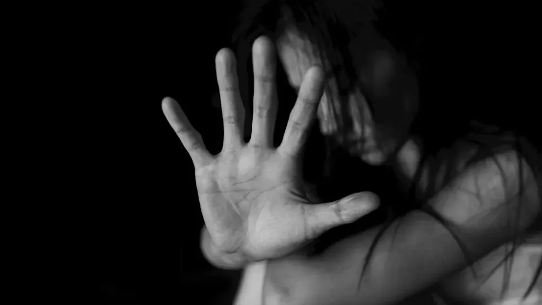 Condenan a un marroquí a 40 días de trabajo a la comunidad por darle una paliza a su expareja en El Ejido (Almería)