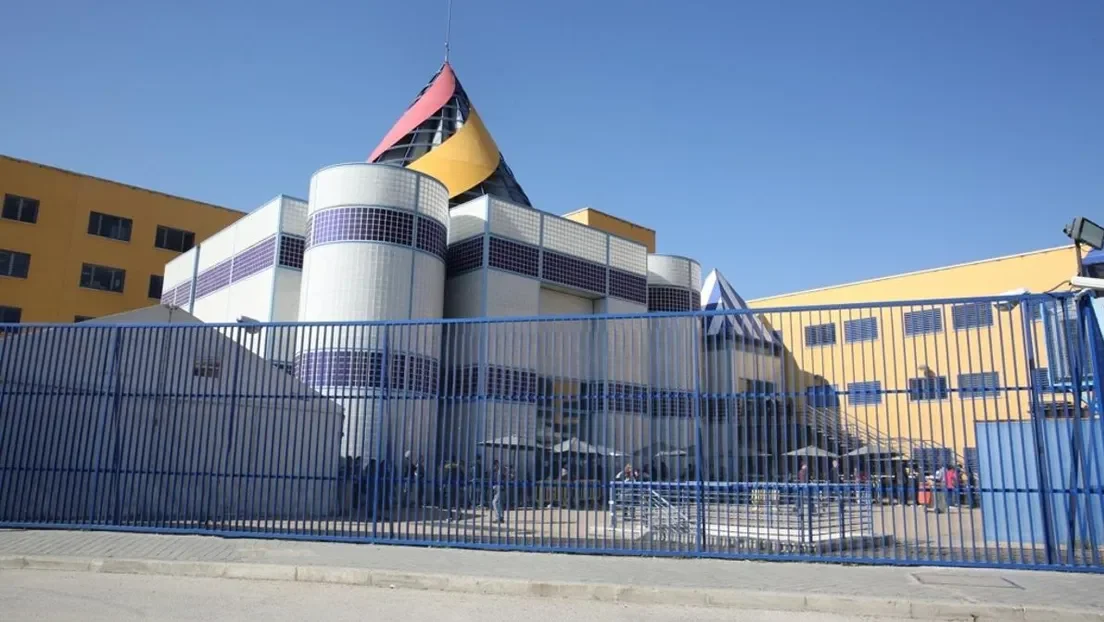 Alerta por una plaga de chinches en el CIE de Carabanchel: 30 días de fumigación y cierre de salas