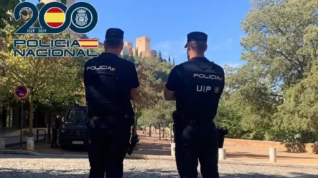 Un marroquí roba con navaja a turistas valencianos en Granada y lo hallan inconsciente y semidesnudo días después - mayo 2025