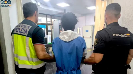 El senegalés detenido por apuñalamiento en Playa de Palma: «Os voy a matar, blancos de mierda. Me cago en vosotros españoles» - junio 2025