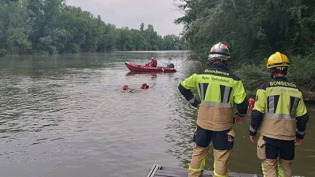 Hallan el cadáver de un magrebí tras bañarse en una zona prohibida del río Pisuerga de Valladolid