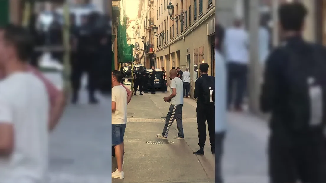 Rápida detención de dos marroquíes por agredir salvajemente a un hombre para robarle en Zaragoza