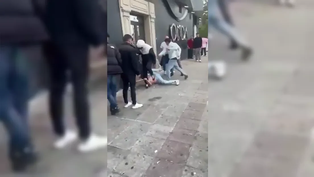 Un intento de violación por parte de tres magrebíes desató la batalla campal entre latinos y magrebíes en la puerta de una discoteca de Ferrol