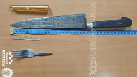 Detenido un individuo de origen magrebí en Murcia por amenazar con cuchillo a agentes y viandantes - junio 2025