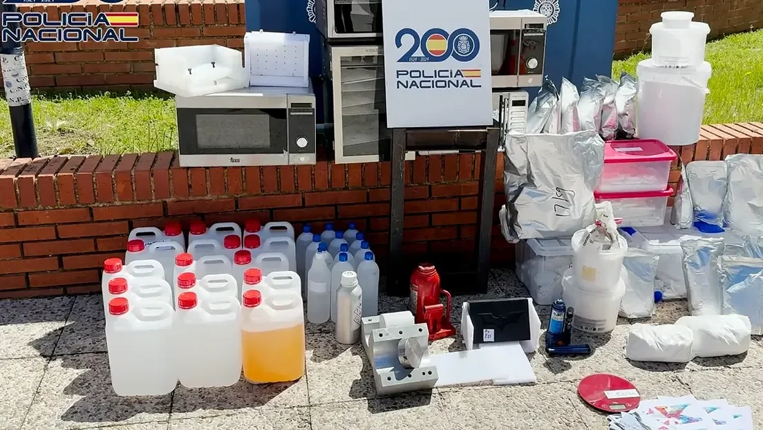 Desmantelan un laboratorio de cocaína de una familia colombiana en Arroyomolinos (Madrid): procesaban hasta 10 kilos semanales