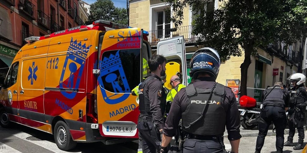 Un rumano apuñala en el cuello a un joven español con motivo del ritual de iniciación para entrar en la banda latina «Trinitarios»