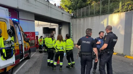 Detenido un magrebí por empujar a una mujer desde siete metros de altura en Madrid sin motivo aparente - junio 2025