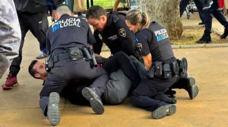 Juzgarán pronto a un marroquí que agredió a una voluntaria del PP y a cuatro policías en Inca (Mallorca) - junio 2025