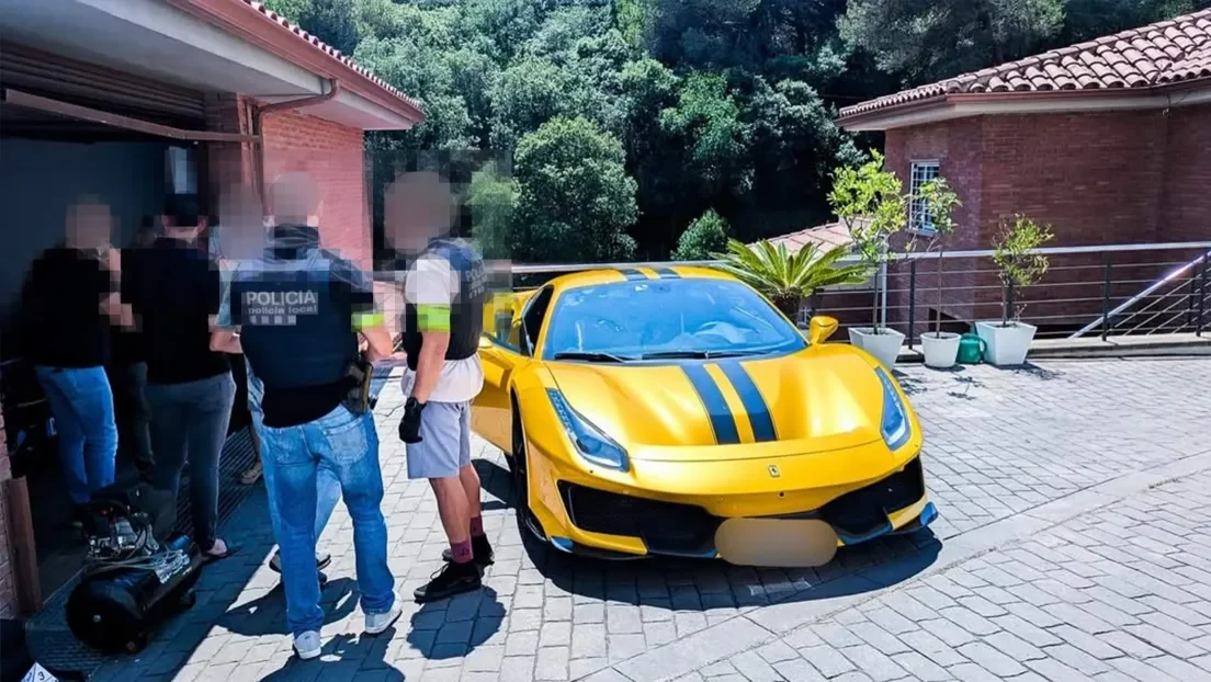 El robo de un Ferrari en Gerona destapa una red criminal: seis detenidos de origen pakistaní y magrebí en Alella (Barcelona)